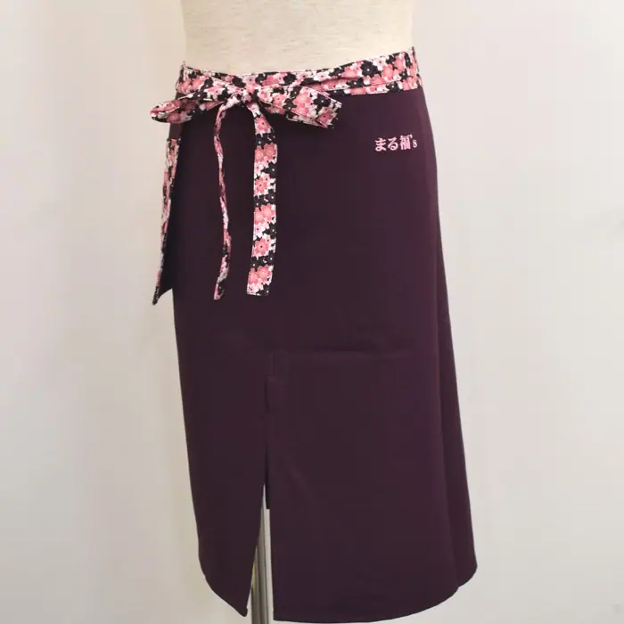 オリジナル制服製作実績 ネームゴ刺繍 /まる福様/飲食店サービス制服ユニフォームナイスユニ