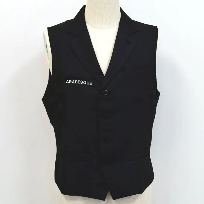 オリジナル制服製作実績 ネーム刺繍 /ARABESQUE 様/飲食店サービス制服ユニフォームナイスユニ