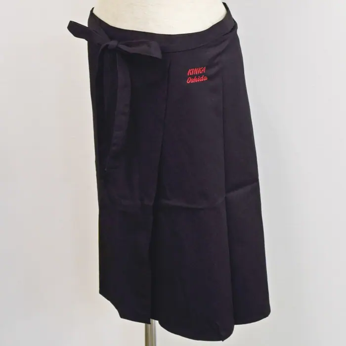 オリジナル制服製作実績 ネームゴ刺繍 /個人客EM様/飲食店サービス制服ユニフォームナイスユニ