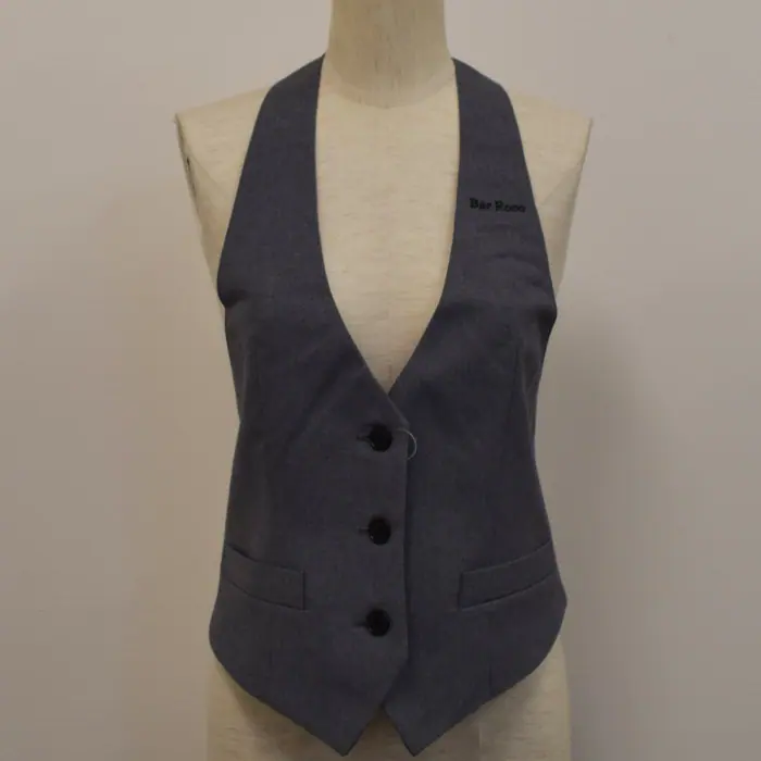 オリジナル制服製作実績 ネーム刺繍 /20220304_BarRroco様/飲食店サービス制服ユニフォームナイスユニ
