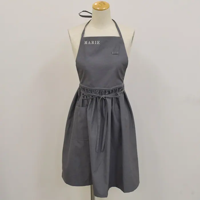 オリジナル制服製作実績 ネームゴ刺繍 /株式会社MARIE様/飲食店サービス制服ユニフォームナイスユニ