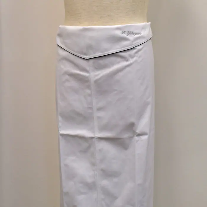 オリジナル制服製作実績 ネームゴ刺繍 /YOKOYAMA様/飲食店サービス制服ユニフォームナイスユニ
