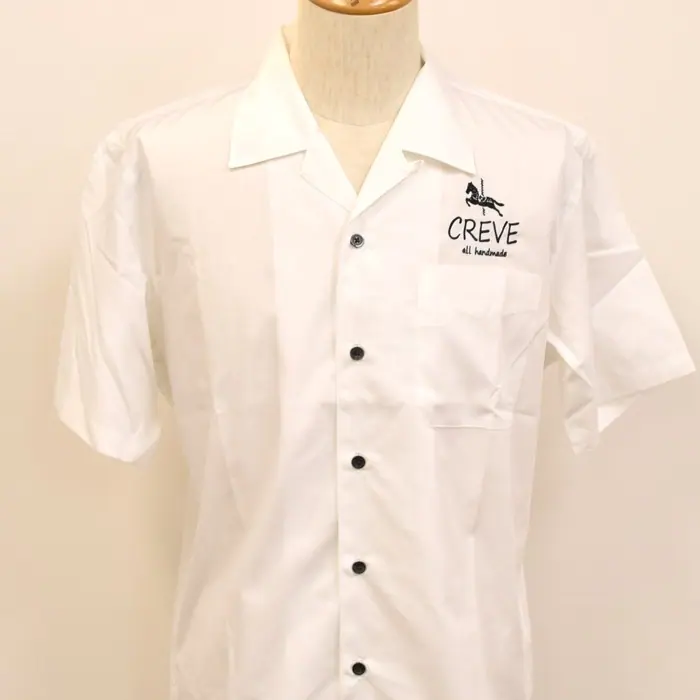 オリジナル制服製作実績 ロゴ刺繍 /CREVE様/飲食店サービス制服ユニフォームナイスユニ
