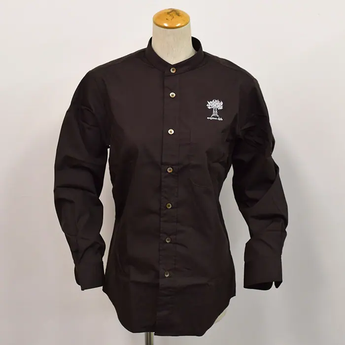オリジナル制服製作実績 ロゴ刺繍 /エンブレイスオリーブ様/飲食店サービス制服ユニフォームナイスユニ