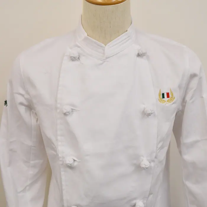 オリジナル制服製作実績 ロゴ刺繍 /トラットリア　ジャムの樹様/飲食店サービス制服ユニフォームナイスユニ