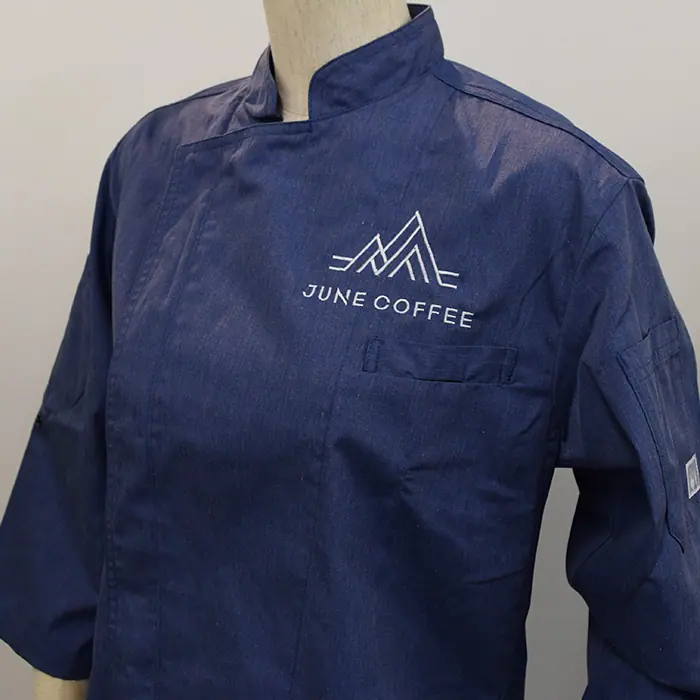 オリジナル制服製作実績 ロゴ刺繍 /02210706_JUNE COFFEE様/飲食店サービス制服ユニフォームナイスユニ