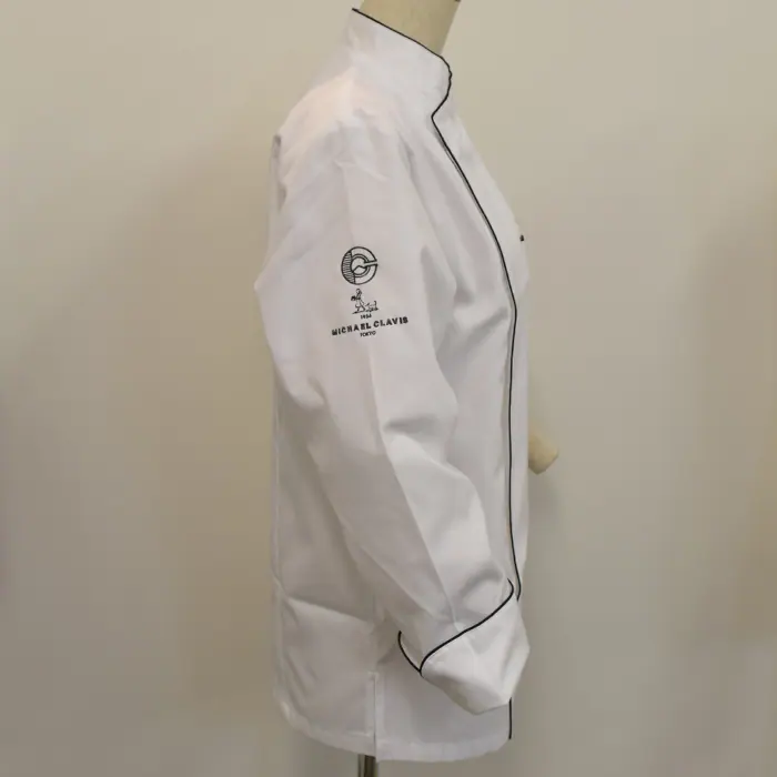 オリジナル制服製作実績 ロゴ刺繍 /20200907_MICHAEL CLAVIS様/飲食店サービス制服ユニフォームナイスユニ