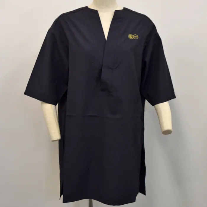 オリジナル制服製作実績 ロゴ刺繍 /20211126_ワノハーツ株式会社様/飲食店サービス制服ユニフォームナイスユニ