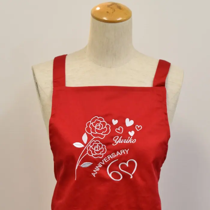 オリジナル制服製作実績 ロゴ刺繍 /還暦祝いSK様/飲食店サービス制服ユニフォームナイスユニ