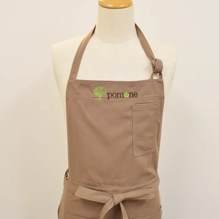 オリジナル制服製作実績 ロゴ刺繍 /三菱食品様/飲食店サービス制服ユニフォームナイスユニ