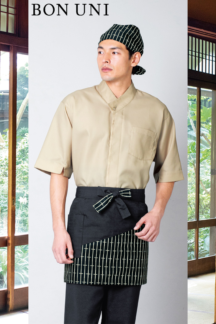 和食店×和モダン×ベージュシャツと和柄前掛けで和コーディネート