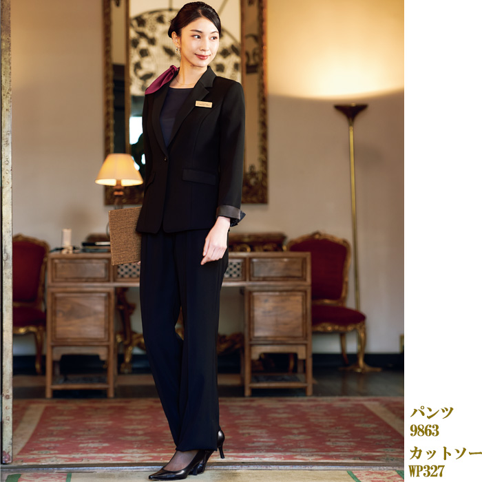 【ホテル・受付制服】　漆黒ブラック テーラージャケット　濃く、深く、研ぎ澄まされた「黒」　モデル
