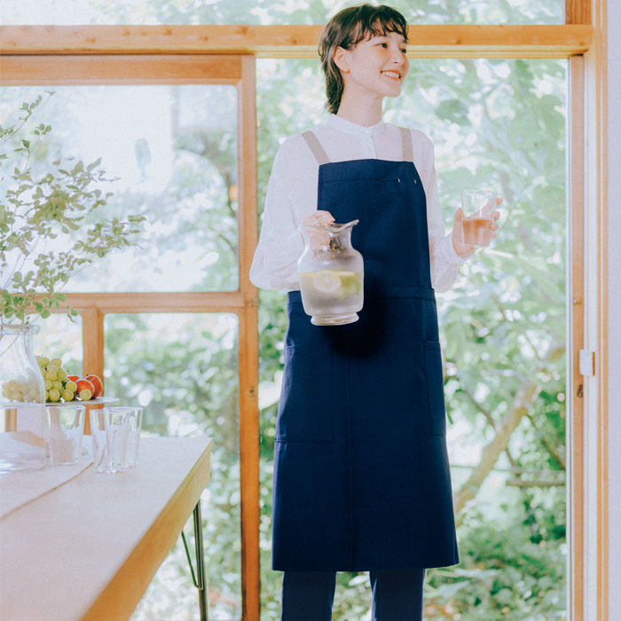 飲食店販売店制服 野菜や植物から染めた色 肩ひも配色H型エプロン【6色】 スペック