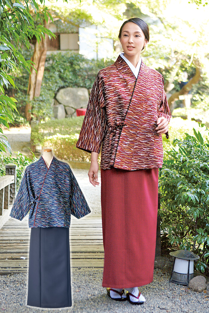 本物の日本の和を感じてもらう　和風飲食店、旅館に合う　エンジ・ネイビー茶衣着スタイル　雪輪露芝