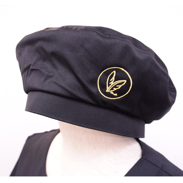 販売店ユニフォーム　ベレー帽　ロゴ刺繍実績　パン屋ヌーベルゼル