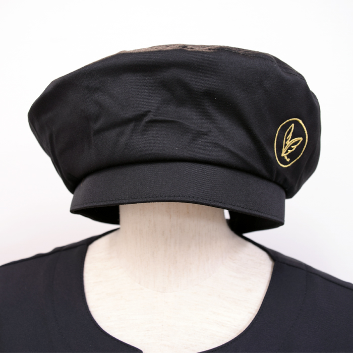 販売店ユニフォーム　ベレー帽　ロゴ刺繍実績　パン屋ヌーベルゼル